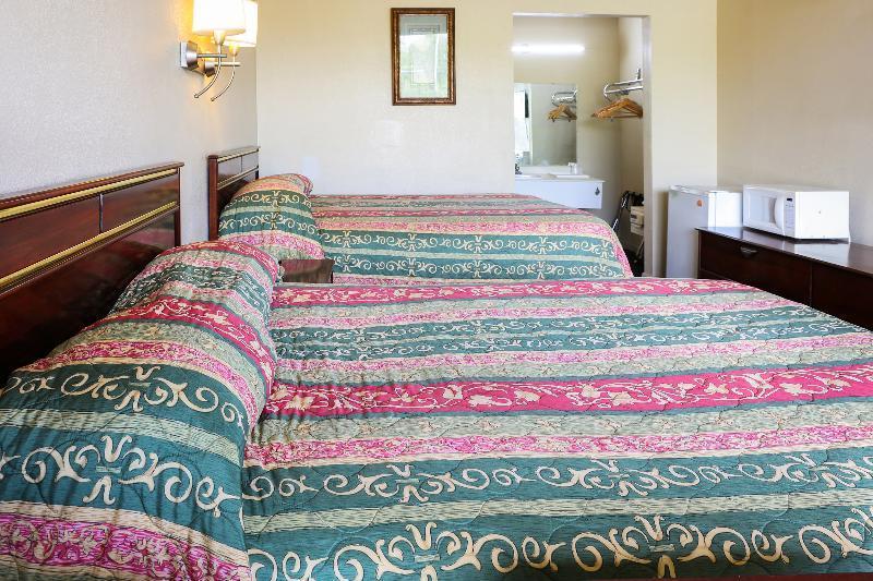 Springwood Hotel, Opelika I-85 Columbus Pkwy Extérieur photo