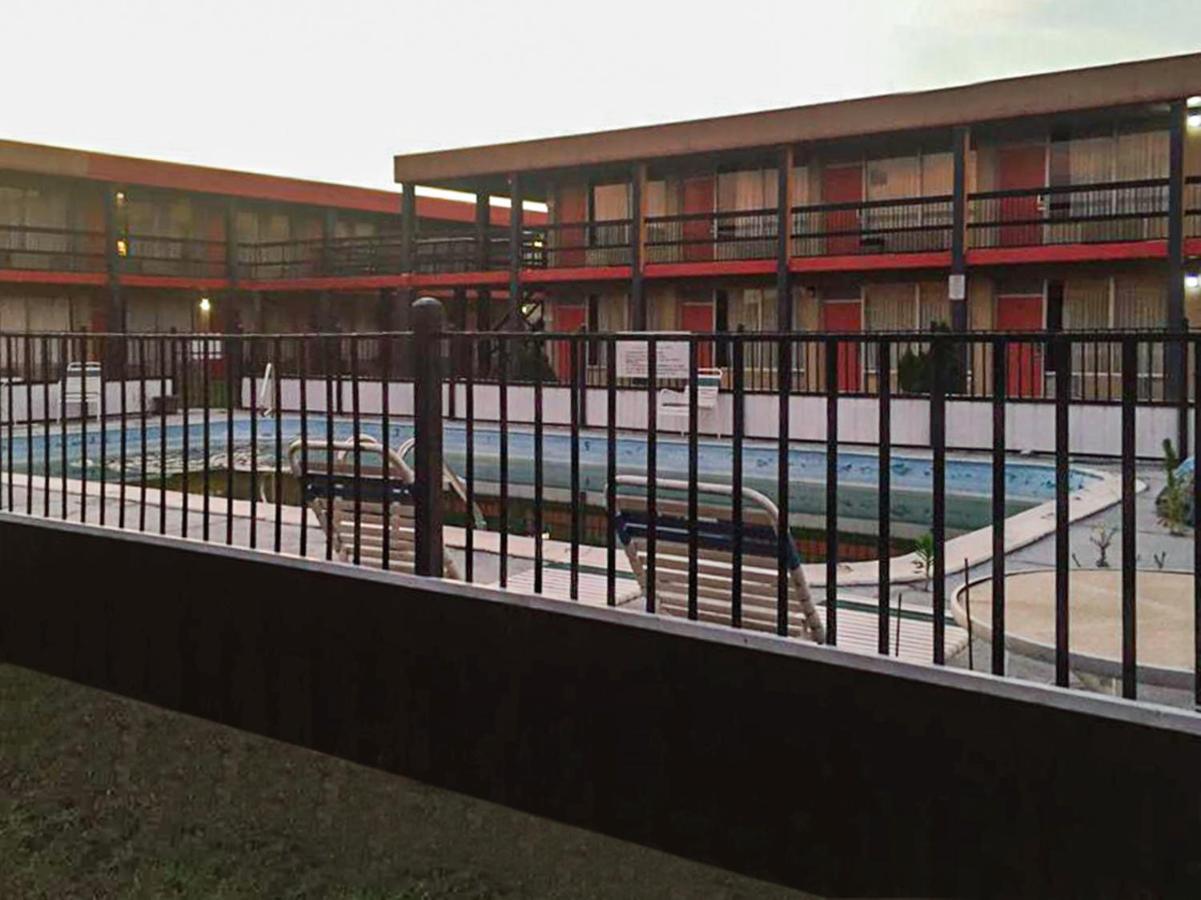 Springwood Hotel, Opelika I-85 Columbus Pkwy Extérieur photo